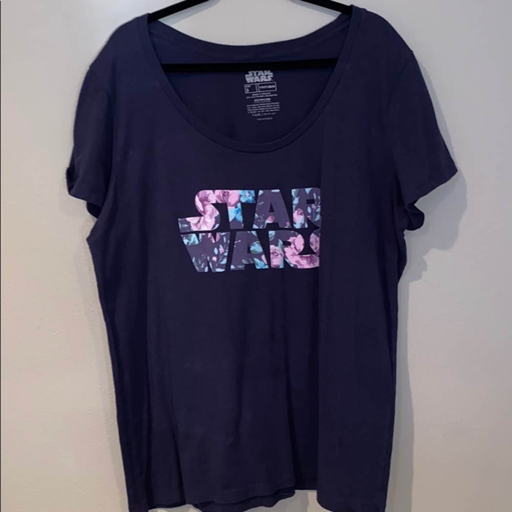 Torrid size 3 short sleeve